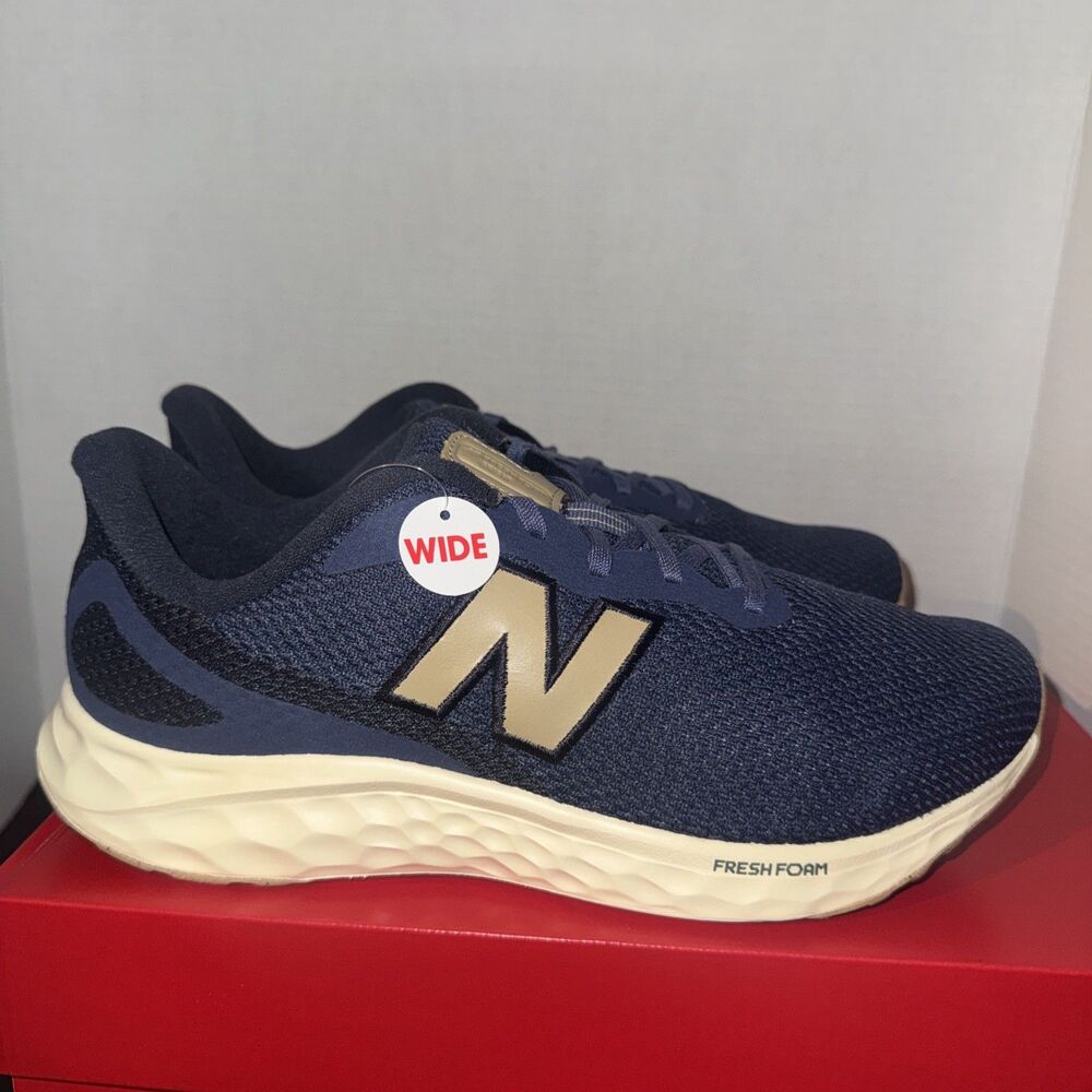 New Balance Arishi Fresh Foam v4 Running Shoe Men Sz 9 4E Wide Blue MARISRD4